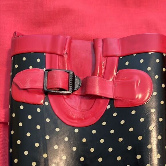 CAPELLI NEW YORK wellies train boots. Size 6. Navy w/polka dots. - Picture 2 of 5